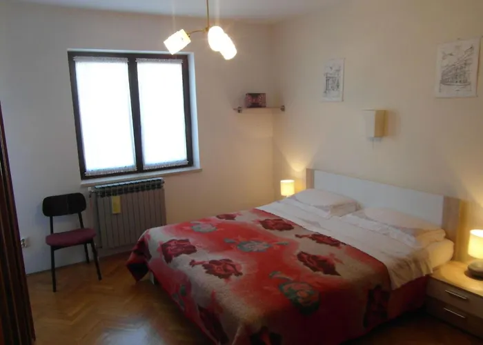 Apartamento Mit Grosser Terrasse By Interhome
