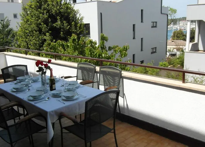 Mit Grosser Terrasse By Interhome Apartamento
